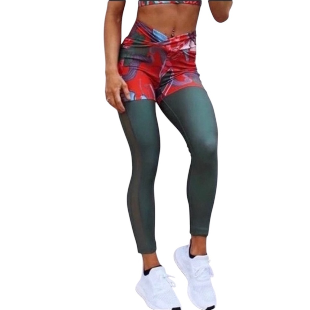 Nikki Blackketter Gymshark leggings - medium